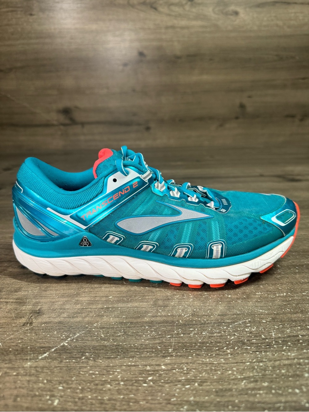 Brooks Transcend 2 Women’s Running Athletic Training Sneakers Shoes 9.5